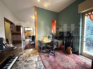 Trilocale in Vendita a Brescia, 350'000&euro;, 165 m², con Box
