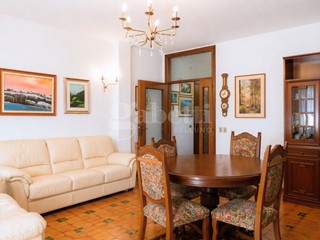 Quadrilocale in Vendita a Belluno, 185'000&euro;, 125 m², arredato, con Box