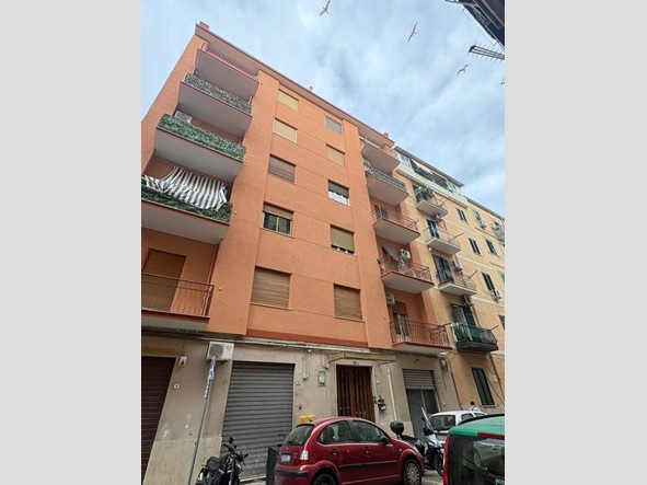 Attico in Vendita a Palermo, 129'000&euro;, 85 m²