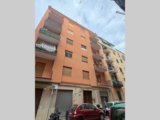 Attico in Vendita a Palermo, 129'000&euro;, 85 m²