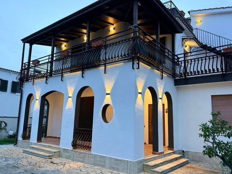 Appartamento in Affitto a San Felice Circeo, 3'000&euro;, 130 m²