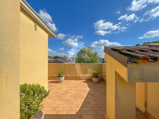 Bilocale in Vendita a Jesi, zona ZONA 3A, 90'000&euro;, 62 m², con Box