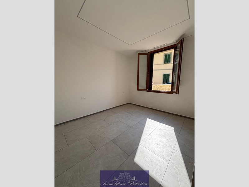 Quadrilocale in Affitto a Bagno a Ripoli, zona Grassina, 1'370&euro;, 84 m², arredato