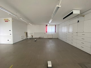 Appartamento in Vendita a Villa Guardia, 199'000&euro;, 183 m²