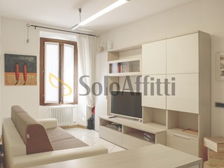 Bilocale in Affitto a Cantù, 700&euro;, 60 m², arredato, con Box
