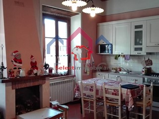 Trilocale in Vendita a Borgo a Mozzano, 115'000&euro;, 65 m²