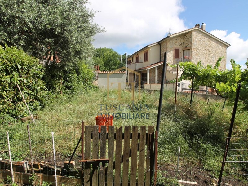 Quadrilocale in Vendita a Casole d'Elsa, zona Mensano, 95'000&euro;, 90 m²
