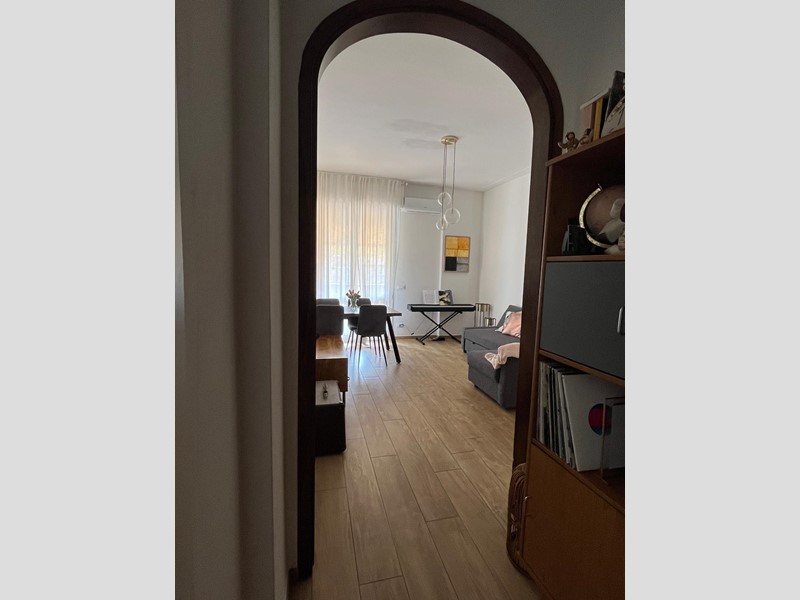 Appartamento in Vendita a Viareggio, 250'000&euro;, 80 m², arredato