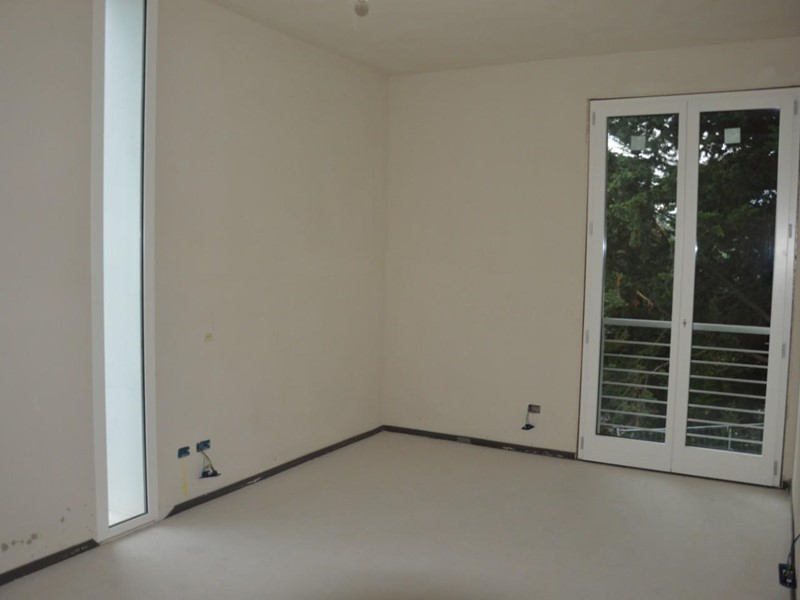 Bilocale in Vendita a Montignoso, 155'000&euro;, 64 m²