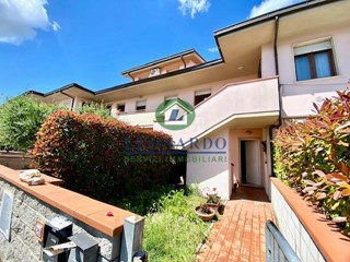 Trilocale in Vendita a Ponte Buggianese, 125'000&euro;, 80 m², arredato