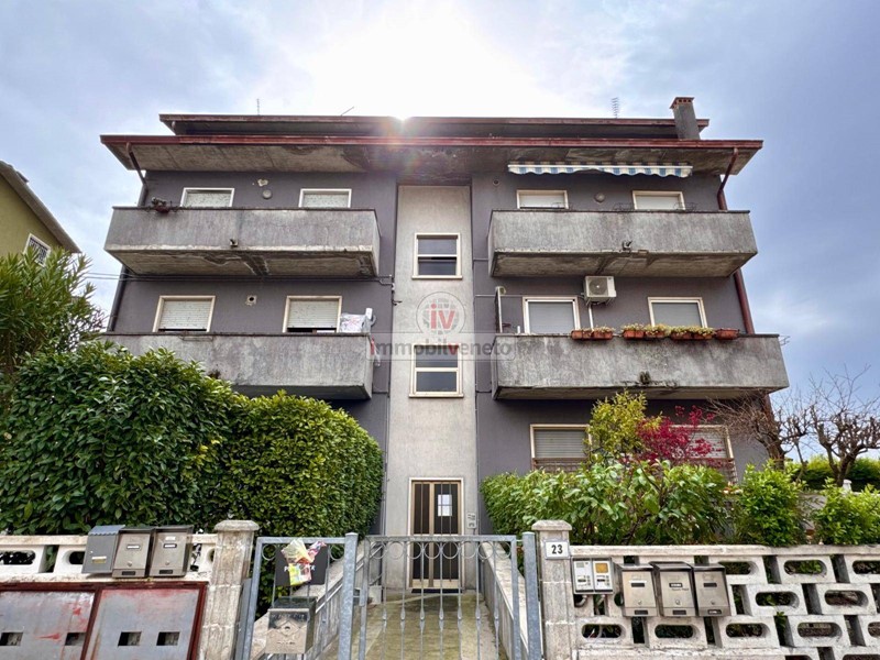 Bilocale in Vendita a Sarego, 75'000&euro;, 77 m²
