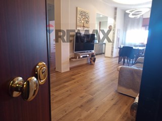 Appartamento in Vendita a Piombino, 170'000&euro;, 85 m²