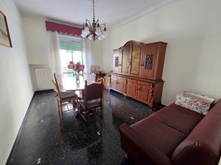 Appartamento in Vendita a Genova, 116'000&euro;, 85 m²