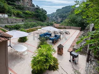 Appartamento in Vendita a Scala, 330 m²