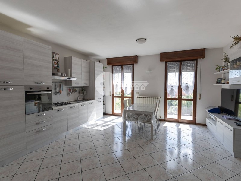 Trilocale in Vendita a Manerbio, 125'000&euro;, 95 m²