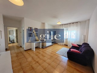 Trilocale in Vendita a Nereto, 80'000&euro;, 95 m²