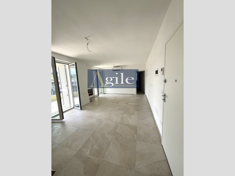 Quadrilocale in Vendita a Tortoreto, 235'000&euro;, 84 m²