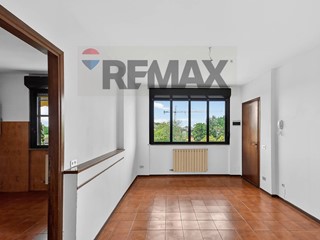 Quadrilocale in Vendita a Cassano d'Adda, 130'000&euro;, 105 m²