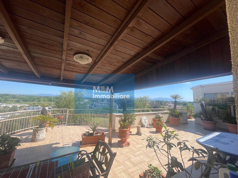 Attico in Vendita a Nettuno, 159'000&euro;, 96 m²