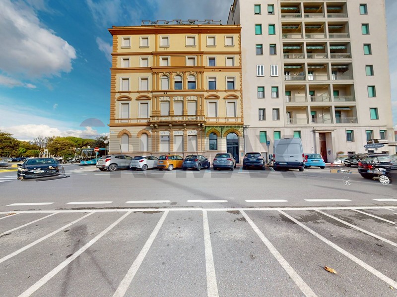 Appartamento in Vendita a Viareggio, 539'000&euro;, 106 m²