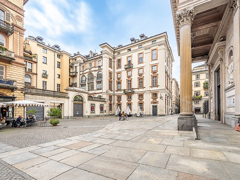 Bilocale in Affitto a Torino, 700&euro;, 88 m²