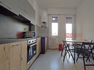 Trilocale in Affitto a Arona, 2'000&euro;, 110 m²