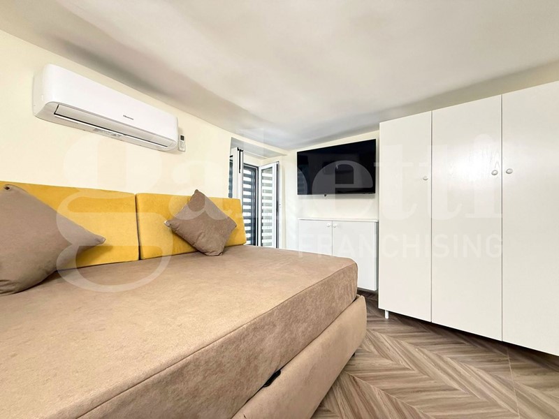 Monolocale in Affitto a Napoli, 600&euro;, 20 m², arredato