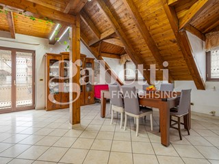 Trilocale in Vendita a Mugnano di Napoli, 169'000&euro;, 95 m²