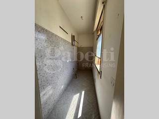 Trilocale in Vendita a Bologna, 235'000&euro;, 75 m²