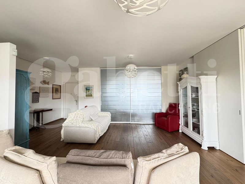 Appartamento in Vendita a Bari, 670'000&euro;, 200 m²