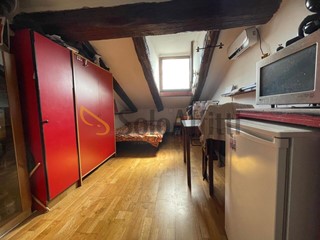 Monolocale in Affitto a Torino, zona Centro Storico, 450&euro;, 15 m², arredato