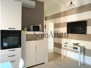 Quadrilocale in Affitto a Catanzaro, zona Lido Lungomare, 2'200&euro;, 85 m², arredato