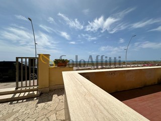 Trilocale in Affitto a Latina, zona Foce verde, 800&euro;, 70 m², arredato