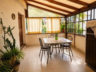 Appartamento in Vendita a Jesi, 200'000&euro;, 200 m², con Box