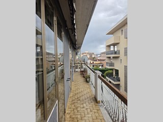 Quadrilocale in Vendita a Pescara, 233'000&euro;, 130 m²