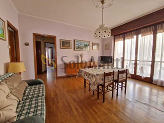 Appartamento in Affitto a Caselle Torinese, 140 m², arredato
