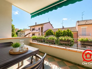 Trilocale in Vendita a Cesena, zona San Rocco, 285'000&euro;, 118 m², con Box