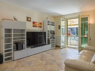 Quadrilocale in Vendita a Lucca, zona San Marco, 255'000&euro;, 84 m², arredato