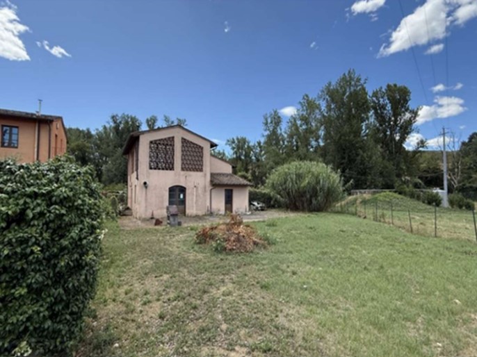 Quadrilocale in Vendita a Montespertoli, 75'656&euro;, 77 m², con Box