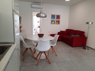 Bilocale in Vendita a Viareggio, 210'000&euro;, 50 m², arredato