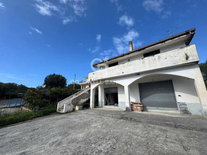 Appartamento in Vendita a Centola, 160'000&euro;, 100 m²