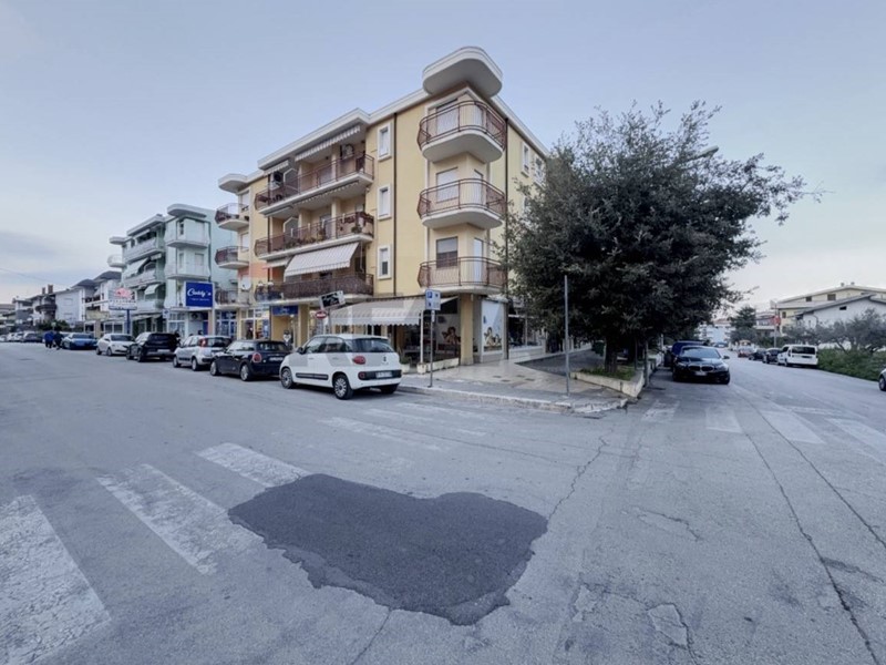 Appartamento in Vendita a Fossacesia, 145'000&euro;, 101 m²