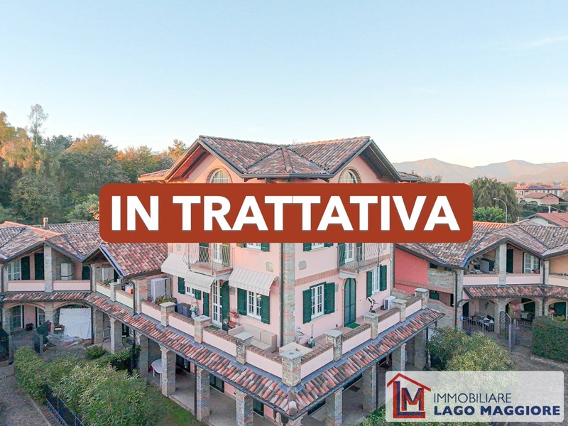 Quadrilocale in Vendita a Travedona Monate, 235'000&euro;, 160 m²