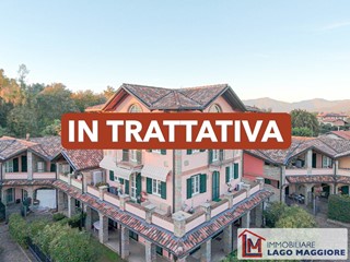 Quadrilocale in Vendita a Travedona Monate, 235'000&euro;, 160 m²