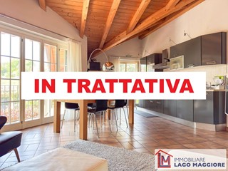 Trilocale in Vendita a Travedona Monate, 140'000&euro;, 81 m²
