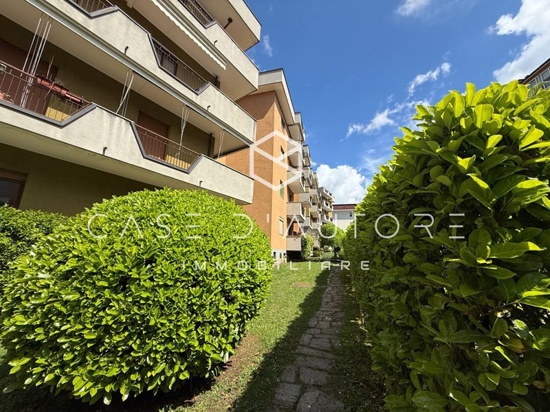 Trilocale in Vendita a Varese, 234'000&euro;, 137 m²