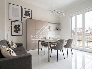 Appartamento in Vendita a Viareggio, 360'000&euro;, 90 m²