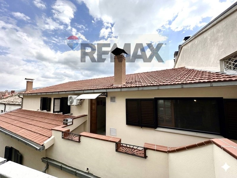 Appartamento in Vendita a Villa Santa Maria, 120'000&euro;, 130 m²