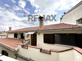 Appartamento in Vendita a Villa Santa Maria, 120'000&euro;, 130 m²