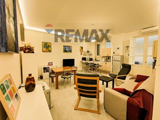 Bilocale in Vendita a Catania, 128'000&euro;, 82 m²